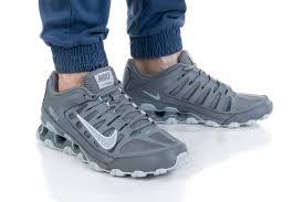 Nike Reax 8 TR-621716 010